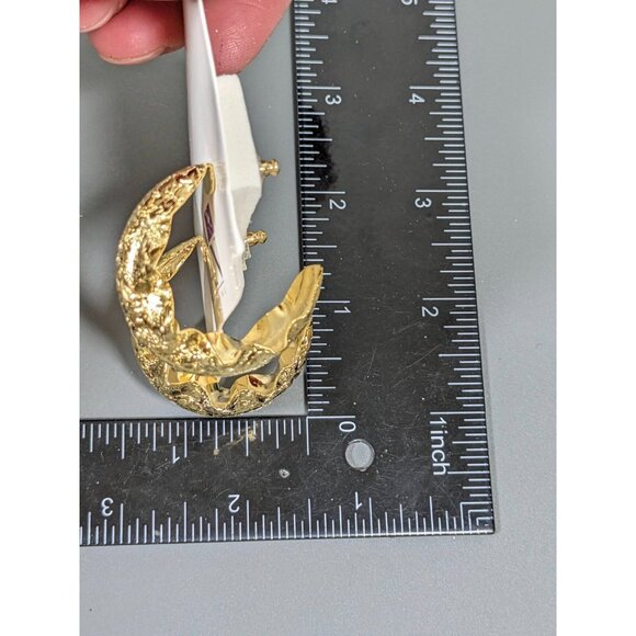 Vintage Karla Jordan Gold Tone Repousse Style Textured Bold Hoop Pierced Earring - Picture 7 of 7